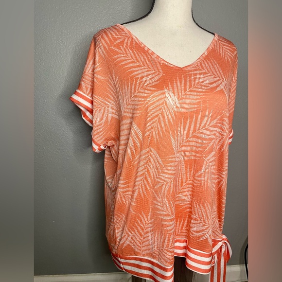 Tropical Print Top - Picture 5 of 6